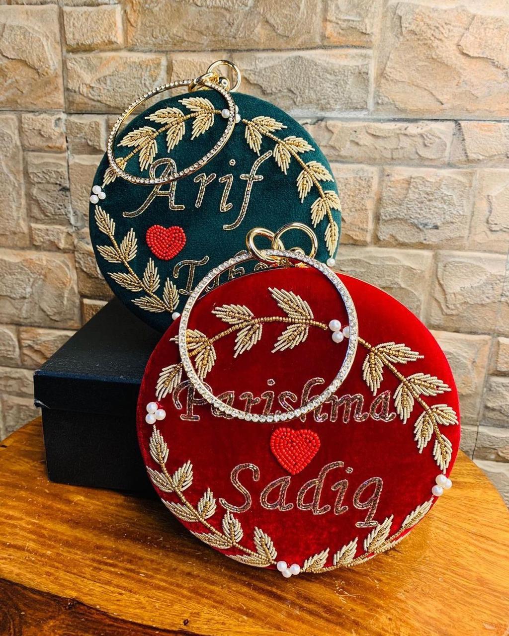 Embroidery Round Shape Clutch with Bangle